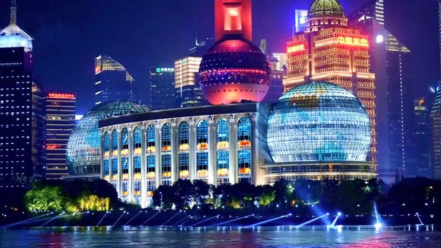 上海东方滨江大酒店（国际会议中心) | 中秋不涨价，足不出沪！享陆家嘴C位江景房，赠国宴大师定制晚餐，或自助晚餐