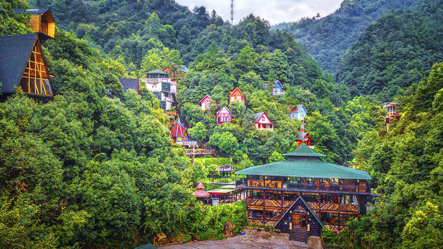 宁波隐居·溪口漫休谷度假村 | 2间夜特惠，住进山谷童话仙境，一栋一木屋七彩梦幻！还含下午茶，有效期至6月底