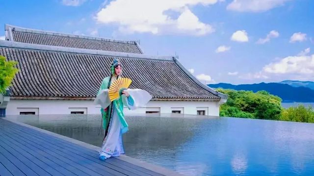 宁波柏悦酒店 | 一山一湖一柏悦，坐拥96000㎡诗意画卷，奢享吃住玩乐游，春季周末不涨价，清明端午抢先订！
