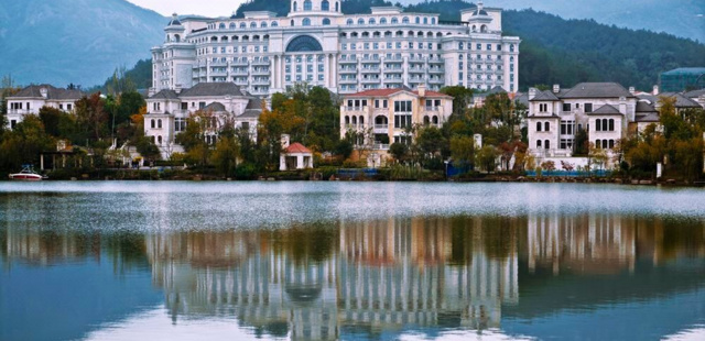 浦江仙华檀宫国际度假酒店