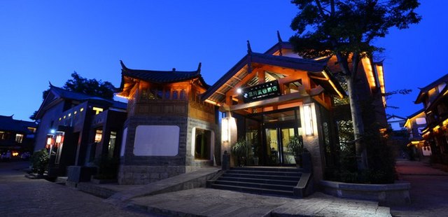 丽江蓝月溪谷酒店