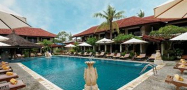 Legian Paradiso Hotel Bali (巴厘岛勒吉安花园酒店)