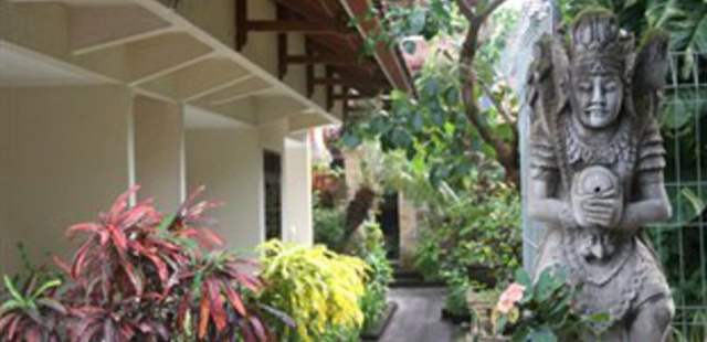 巴厘岛塞米亚克天堂酒店
