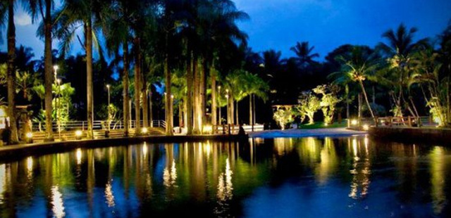 Elephant Safari Park Lodge Hotel Bali(巴厘岛大象公园酒店)