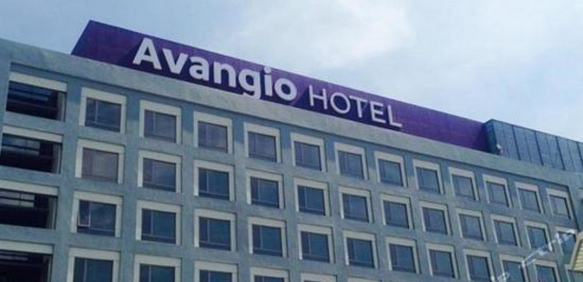 Avangio Hotel Kota Kinabalu (哥打京那巴鲁雅高娥凡娇酒店)