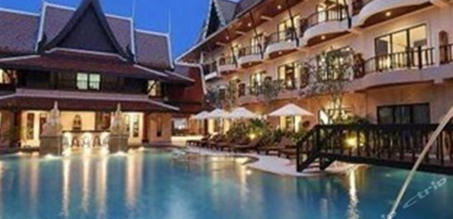 Nipa Resort Phuket (普吉岛尼帕度假酒店)
