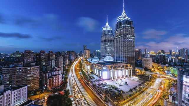 上海环球港凯悦酒店 | 2天1晚特惠，云居地标双子塔，含自助早晚餐！一线天际270°览魔都风光，周末不加价！