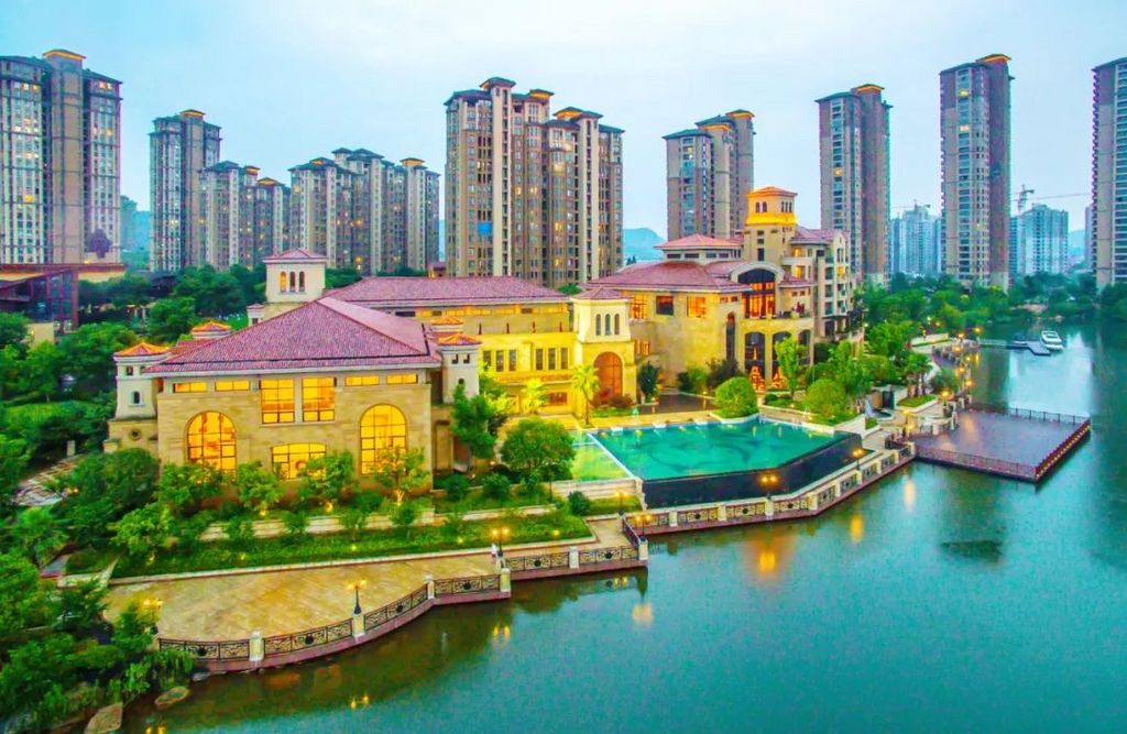 潜派旅行