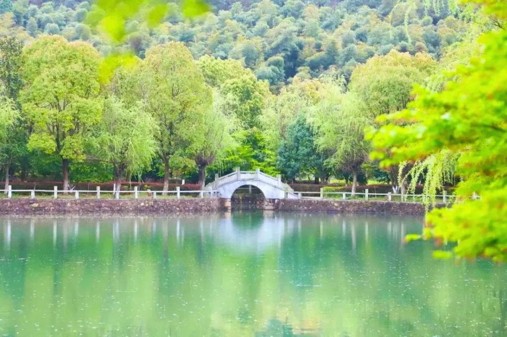 潜派旅行