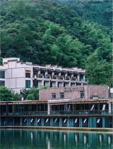 潜派旅行