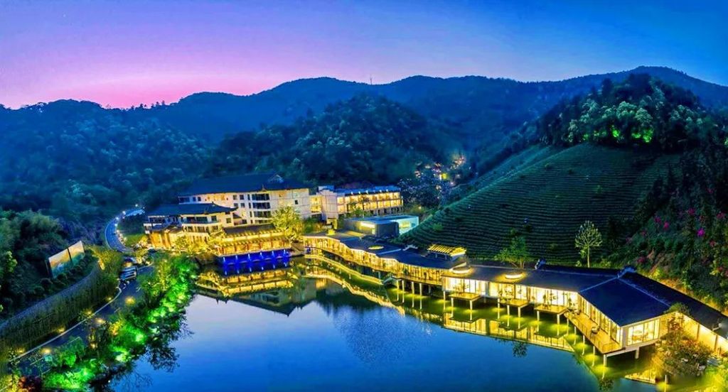 潜派旅行