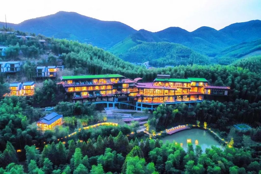 潜派旅行