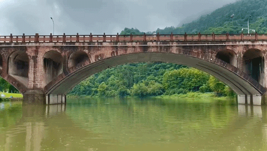 潜派旅行