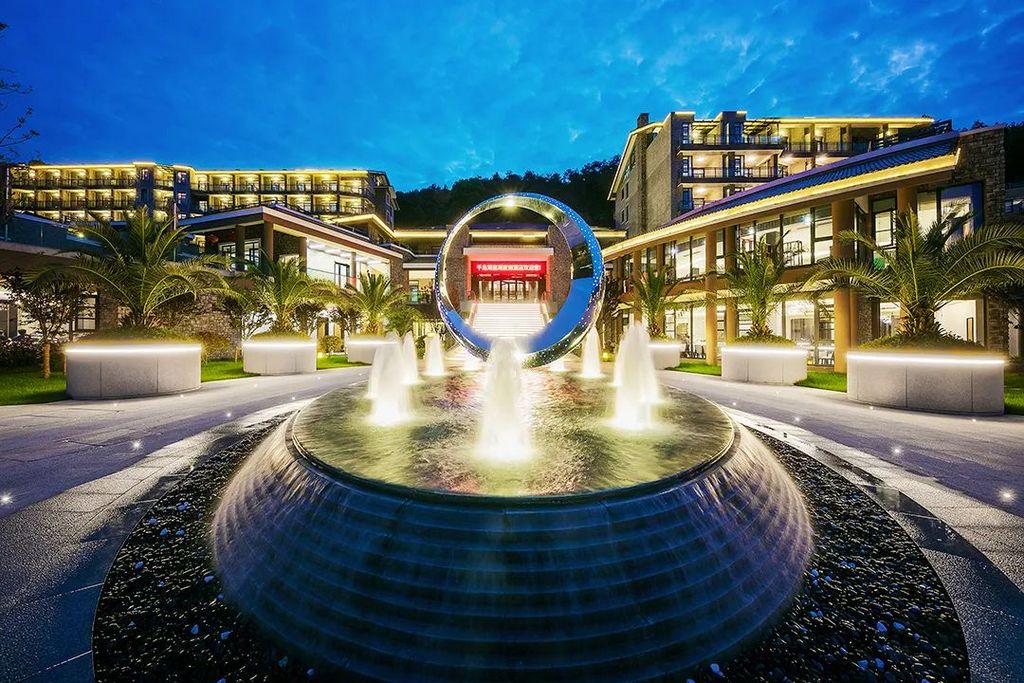 潜派旅行