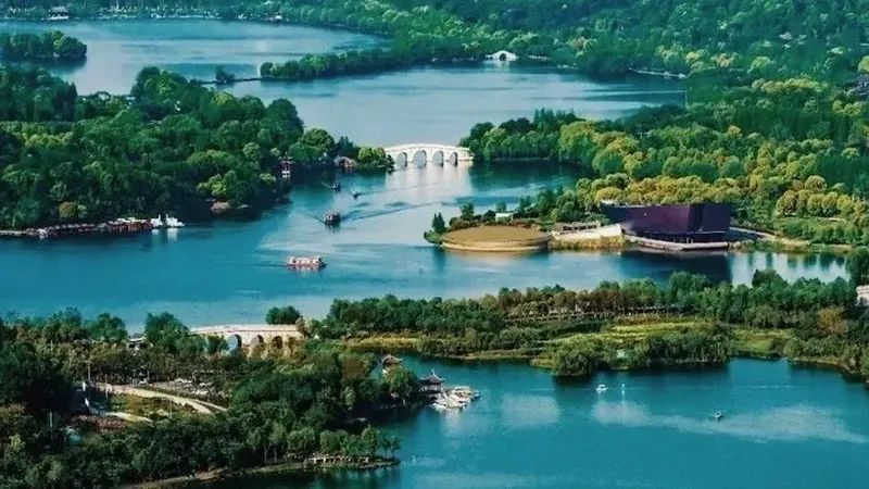 潜派旅行