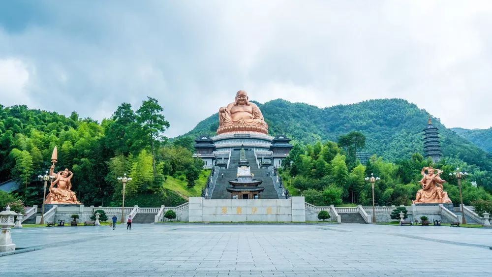 潜派旅行