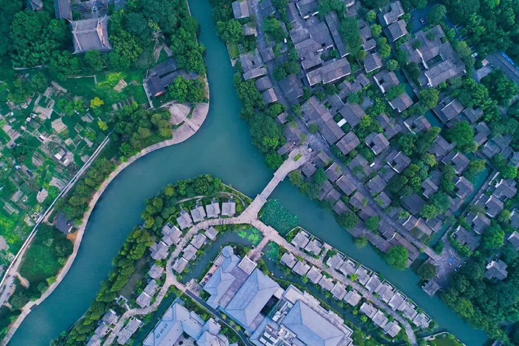 潜派旅行
