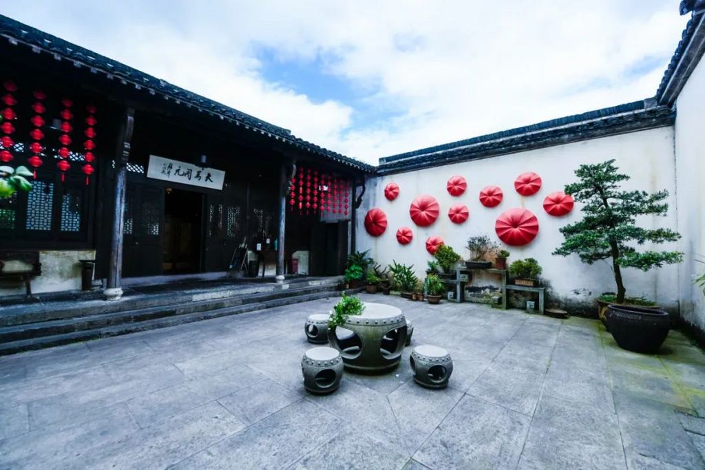 潜派旅行