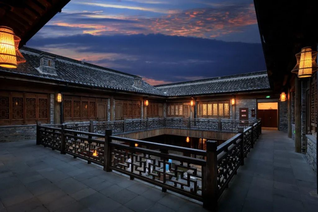 潜派旅行
