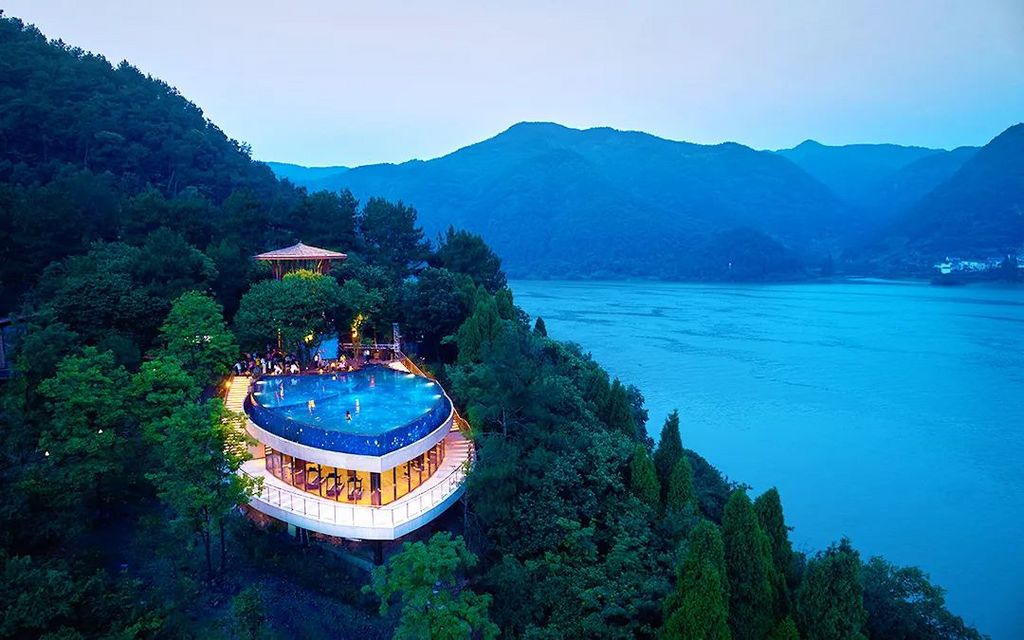 潜派旅行