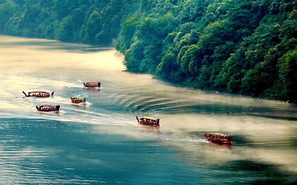 潜派旅行