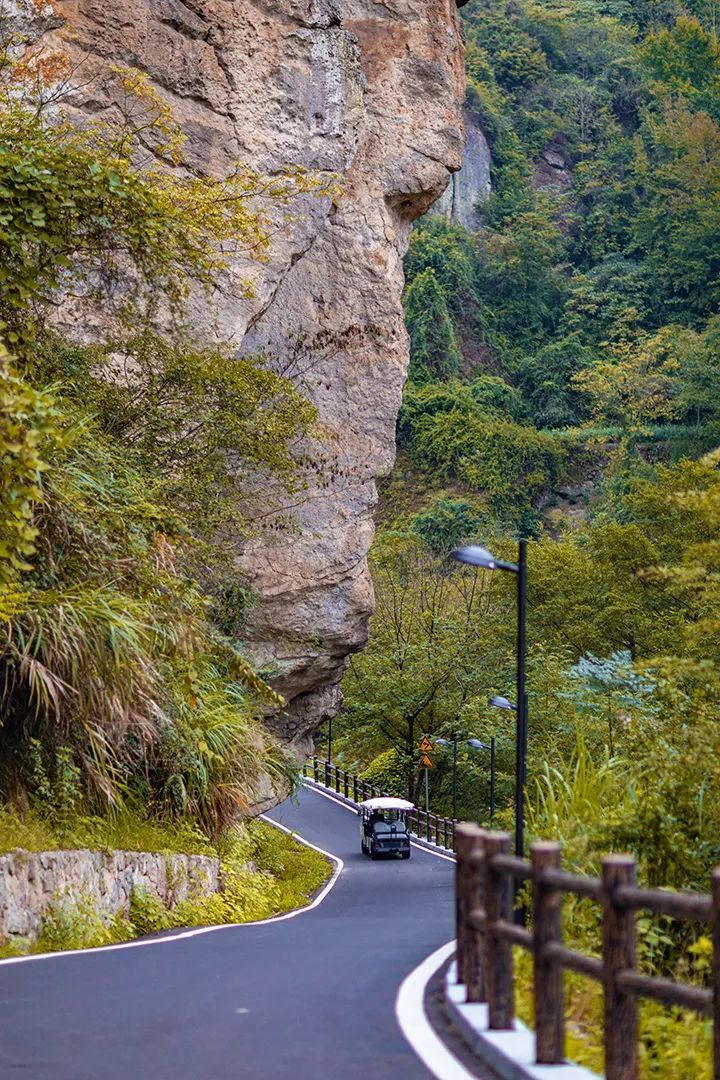 潜派旅行