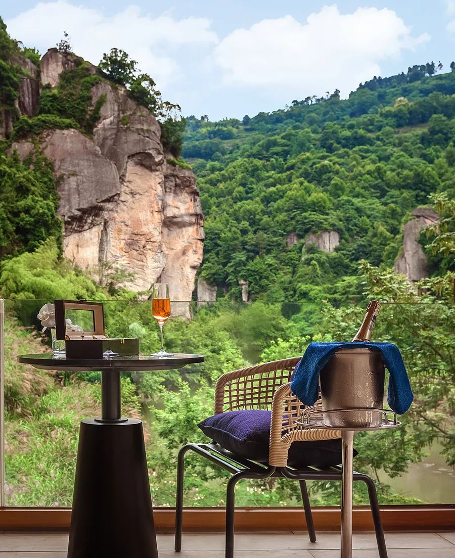 潜派旅行