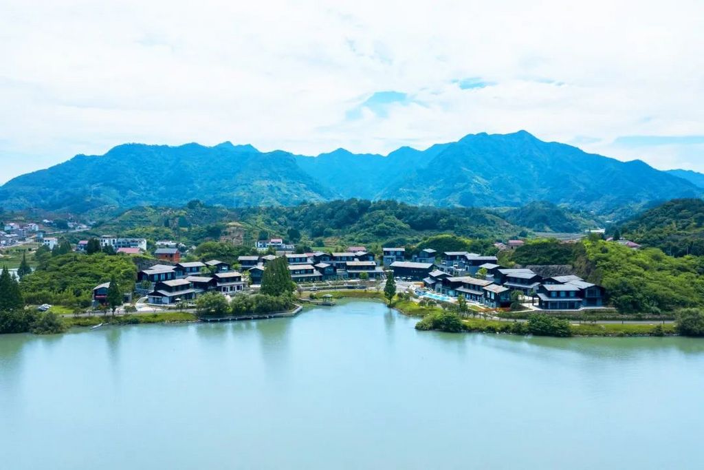 潜派旅行