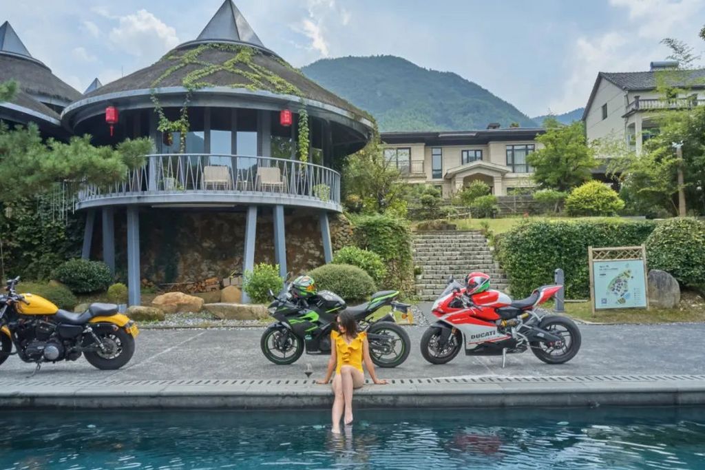 潜派旅行