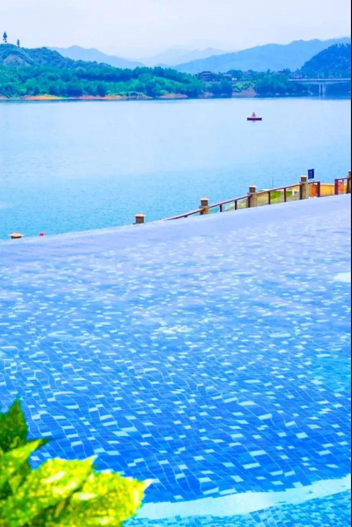 潜派旅行