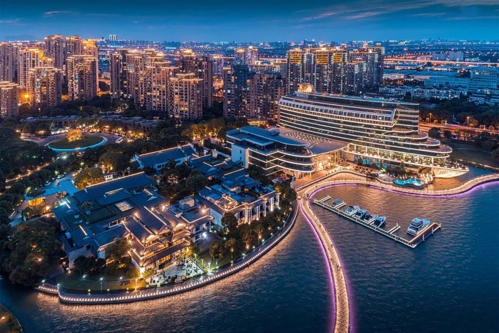 潜派旅行