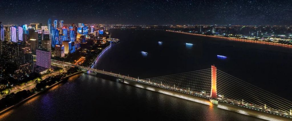 潜派旅行