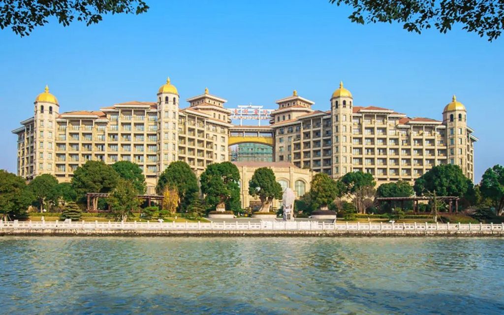 潜派旅行