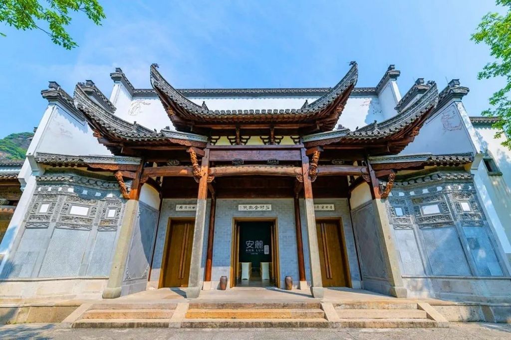 潜派旅行