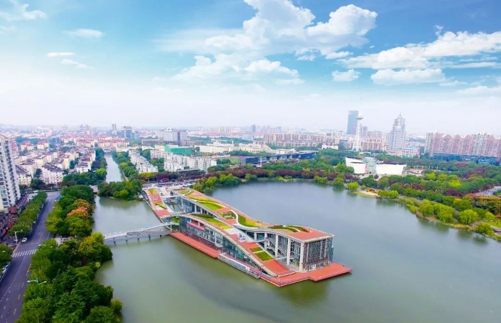 潜派旅行