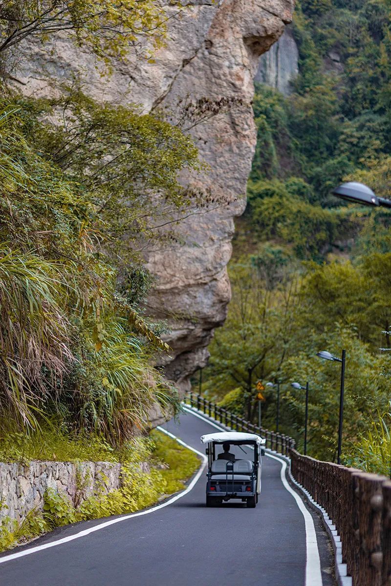 潜派旅行