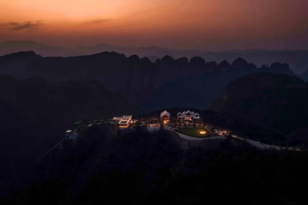 潜派旅行