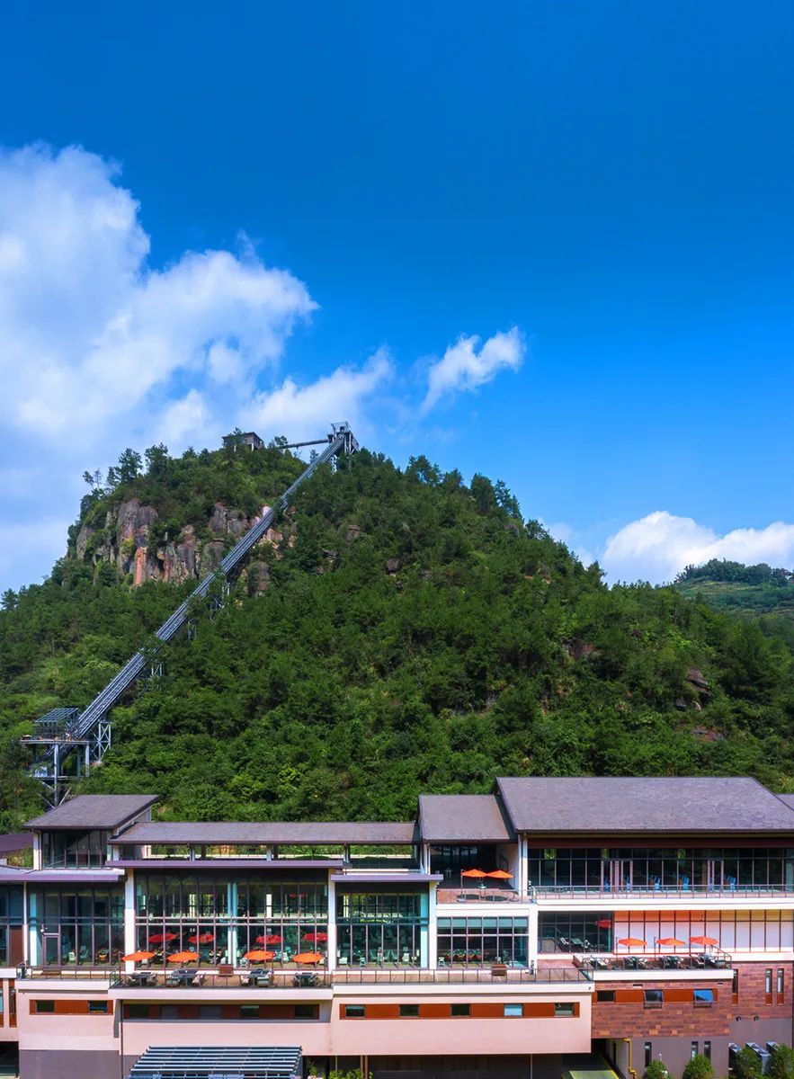 潜派旅行