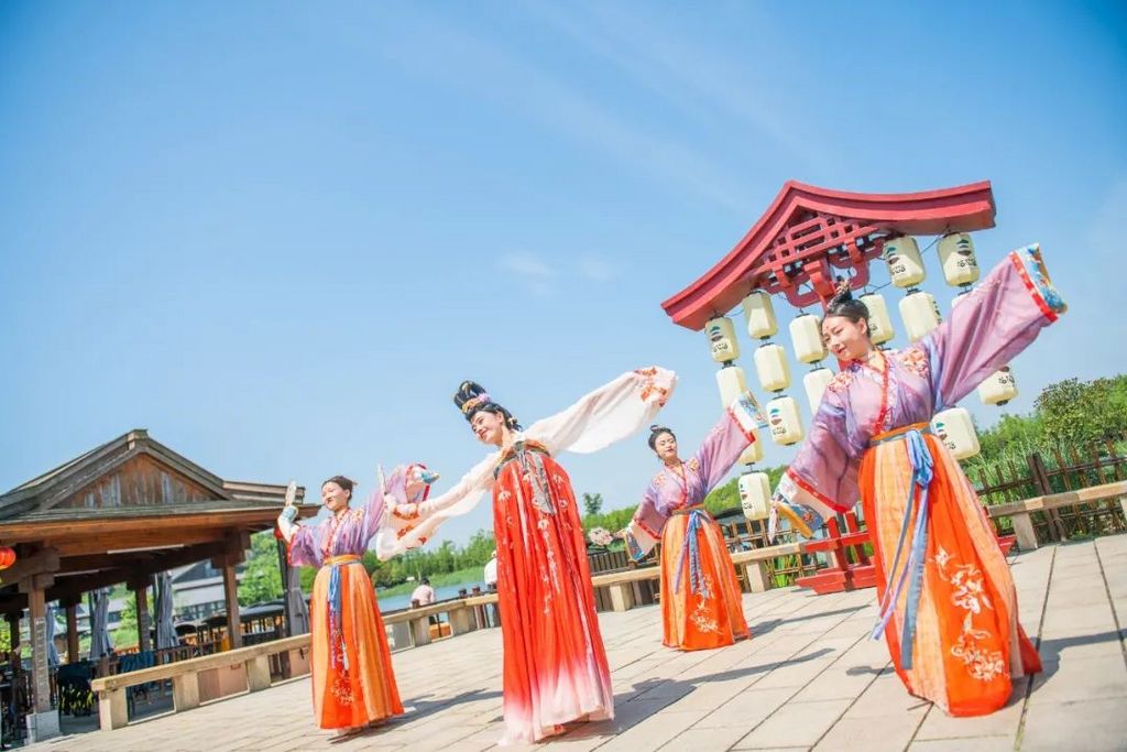 潜派旅行
