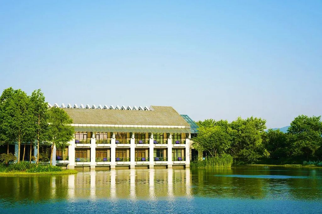 潜派旅行