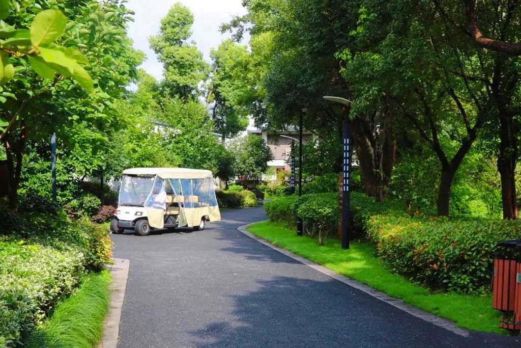 潜派旅行