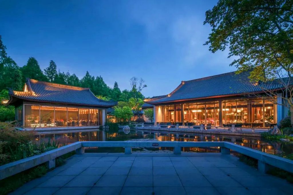 潜派旅行