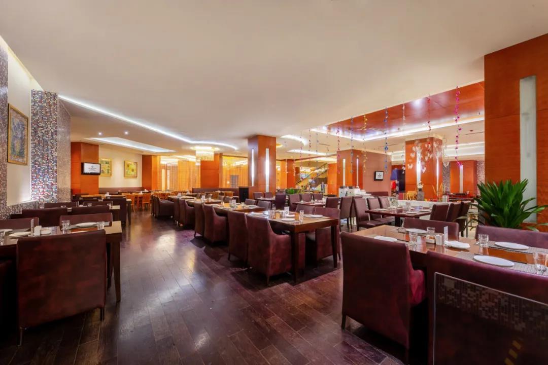 酒店西餐厅.jpg