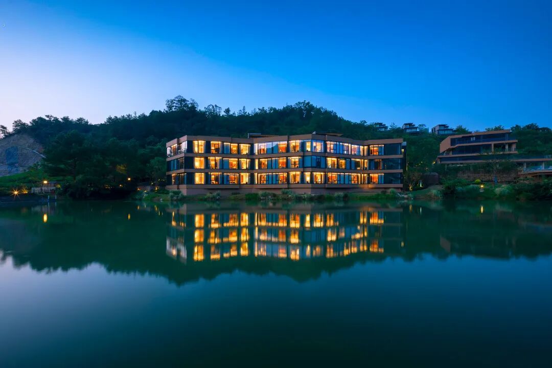 酒店湖景房立面-2.jpg