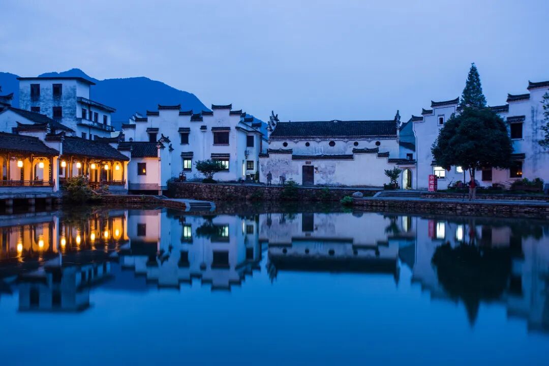摄图网_700893007_富阳龙门古镇（企业商用）.jpg