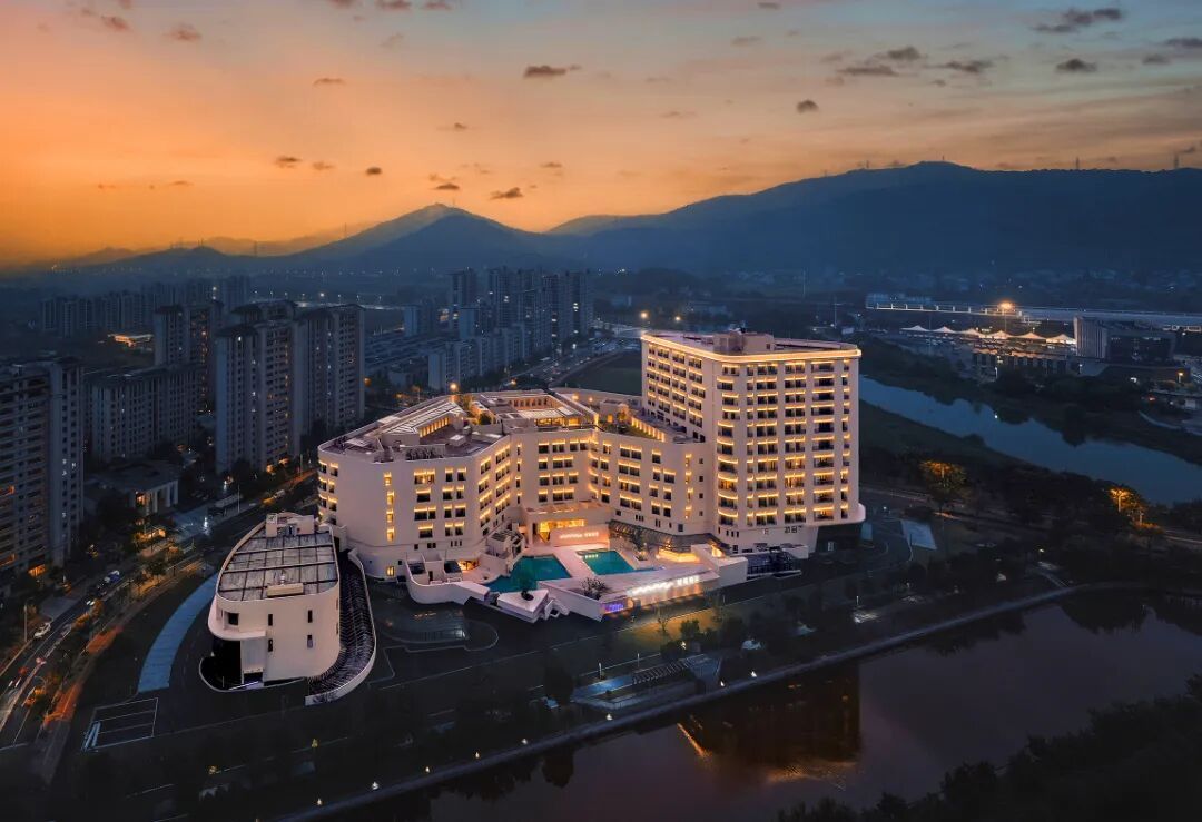 夜景航拍 拷贝.jpg