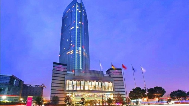 无锡城中皇冠假日酒店