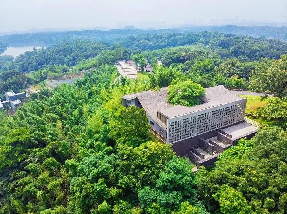 南京四方酒店